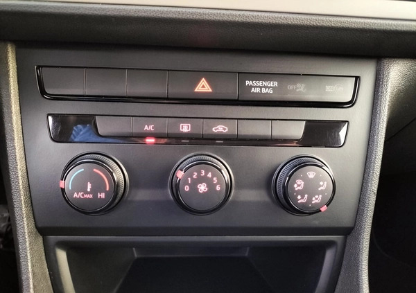 Seat Leon cena 28900 przebieg: 167000, rok produkcji 2013 z Rawicz małe 407